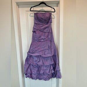 Lavender Strapless Tiered Evening Dress